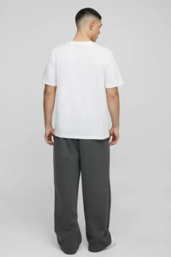 New boohooMAN Ace Heart Print Graphic T-Shirt white