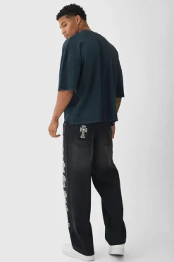 Fashion boohooMAN Baggy Rigid Embellished Cross Jeans washed black