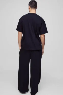 New boohooMAN Basic Oversized Extended Neck T-Shirt black