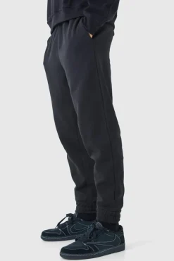 Discount boohooMAN Basic Regular Fit Jogger black