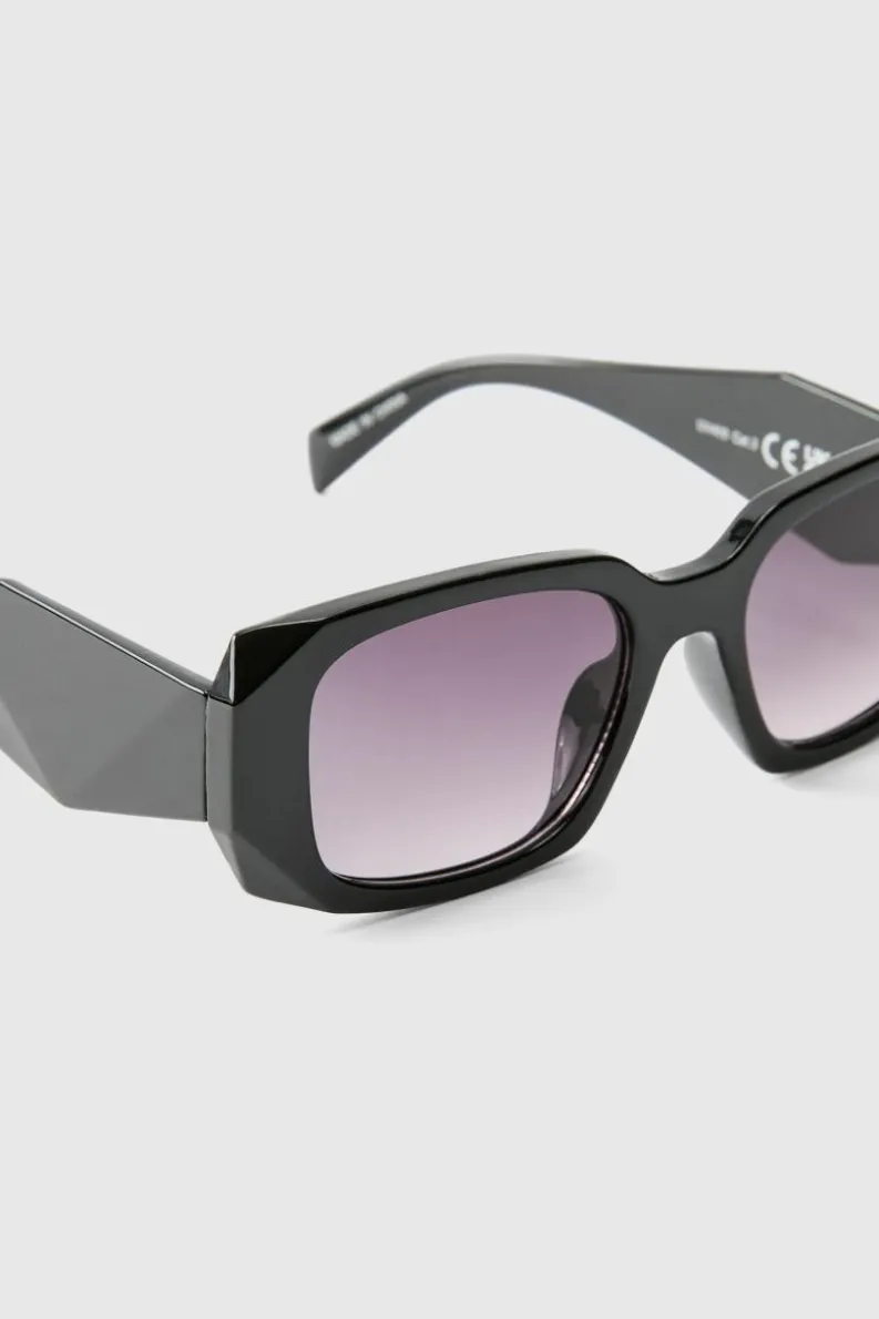 Store boohooMAN Rectangular Sunglasses black
