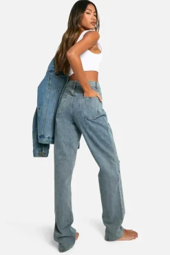 Outlet boohoo Basics High Waisted Ripped Knee Straight Leg Jeans in washed blue
