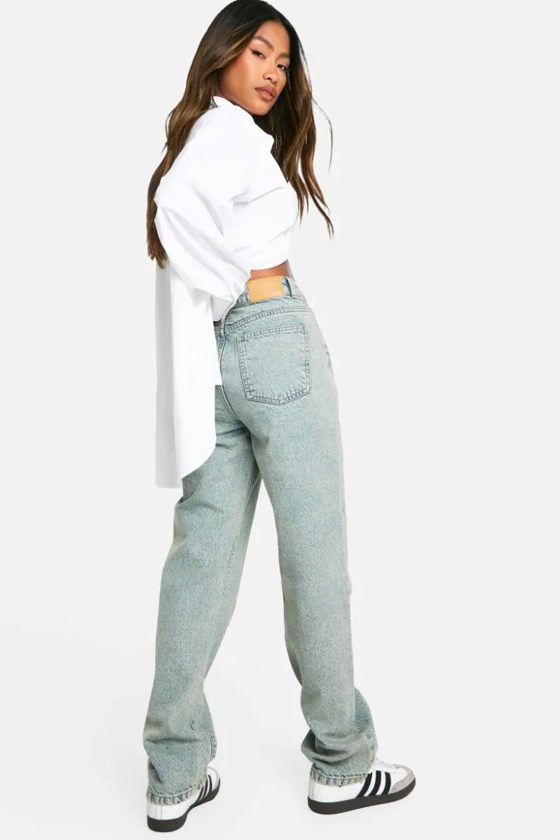 Discount boohoo Basics 30 Inch Leg High Waisted Straight Leg Jeans washed blue