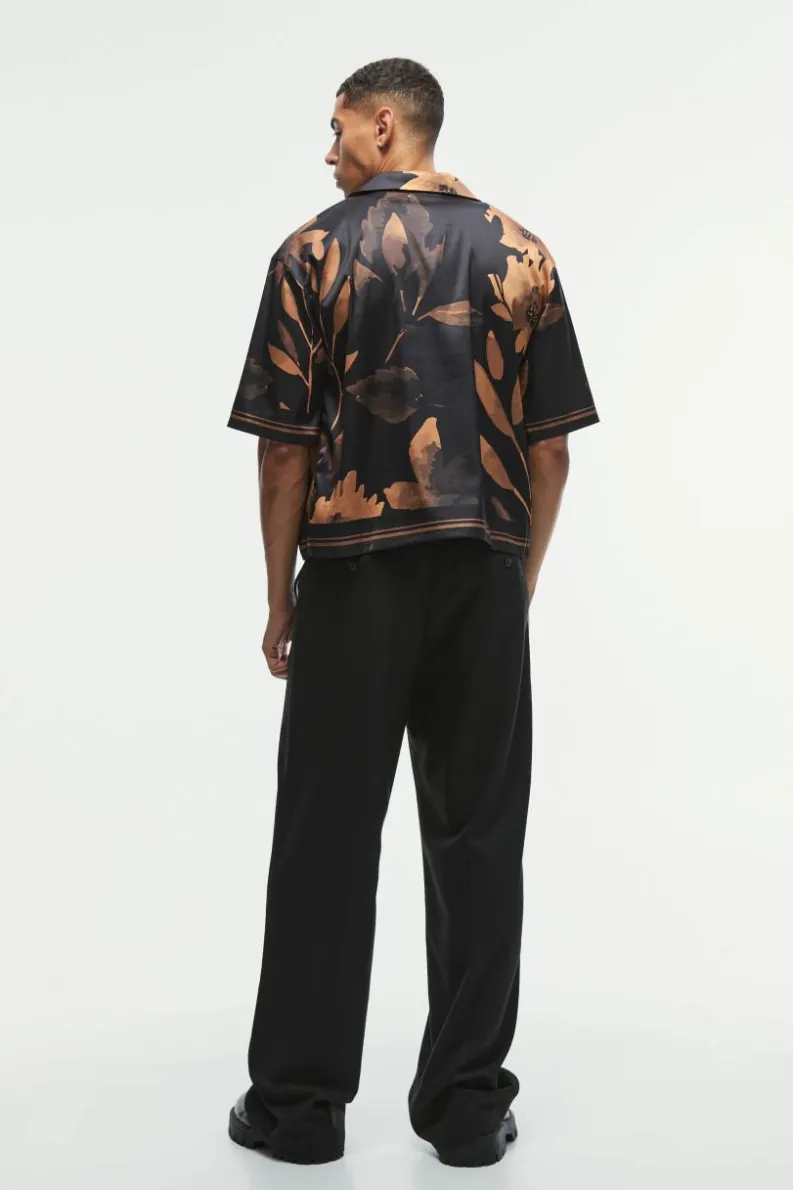 Hot boohooMAN Boxy Printed Satin Revere Short Sleeve Shirt orange