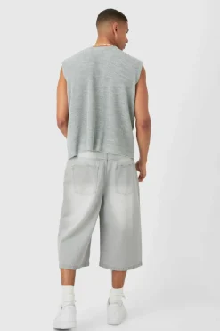 Cheap boohooMAN Boxy Ribbed V Neck Sweater Vest light grey