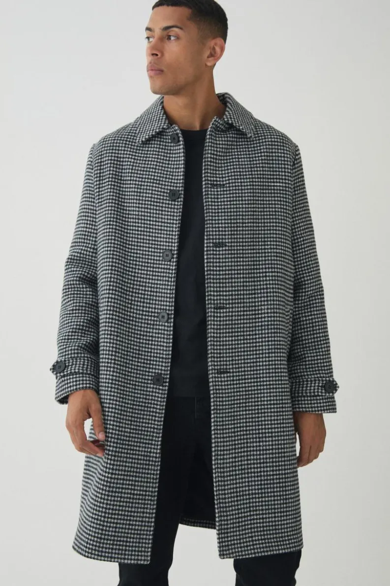 Cheap boohooMAN Check Collared Overcoat In black
