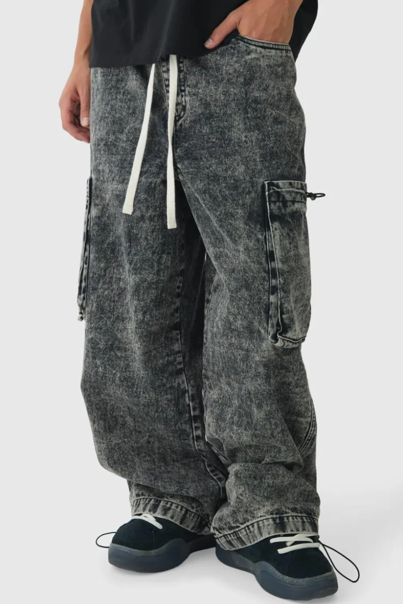 Cheap boohooMAN Elasticated Waist Parachute Acid Wash Cargo Jeans black