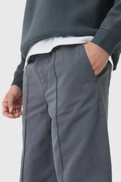 Best boohooMAN Elasticated Waist Wide Leg Pintuck Chino Trousers charcoal