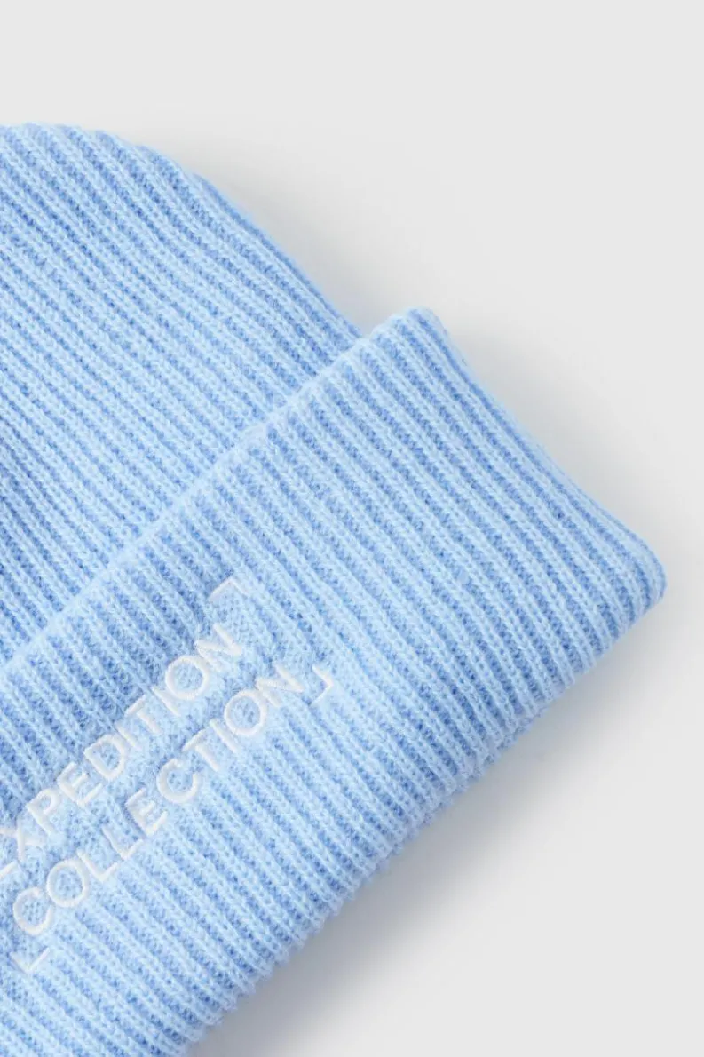 Online boohooMAN Expedition Collection Embroidered Beanie In blue