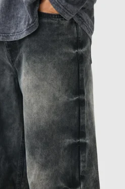 Best boohooMAN Extreme Super Baggy Acid Wash Jeans In washed black