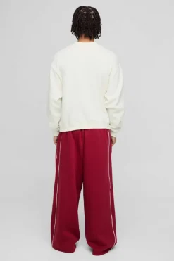 Flash Sale boohooMAN Extreme Wide Leg Printed Piping Jogger burgundy