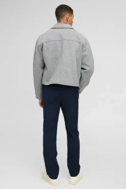 Flash Sale boohooMAN Fixed Waist Pleat Front Straight Tailored Trousers navy