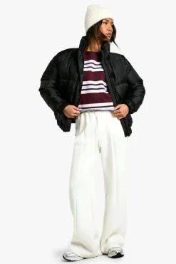 Store boohoo Funnel Neck Puffer Jacket black