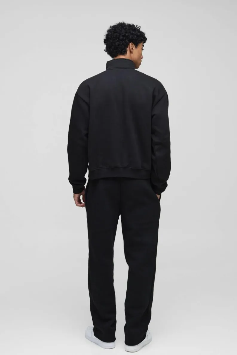 Sale boohooMAN 330GSM Basic Straight Leg Jogger black