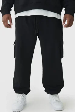 Sale boohooMAN 330GSM Plus Oversized Cargo Jogger In black