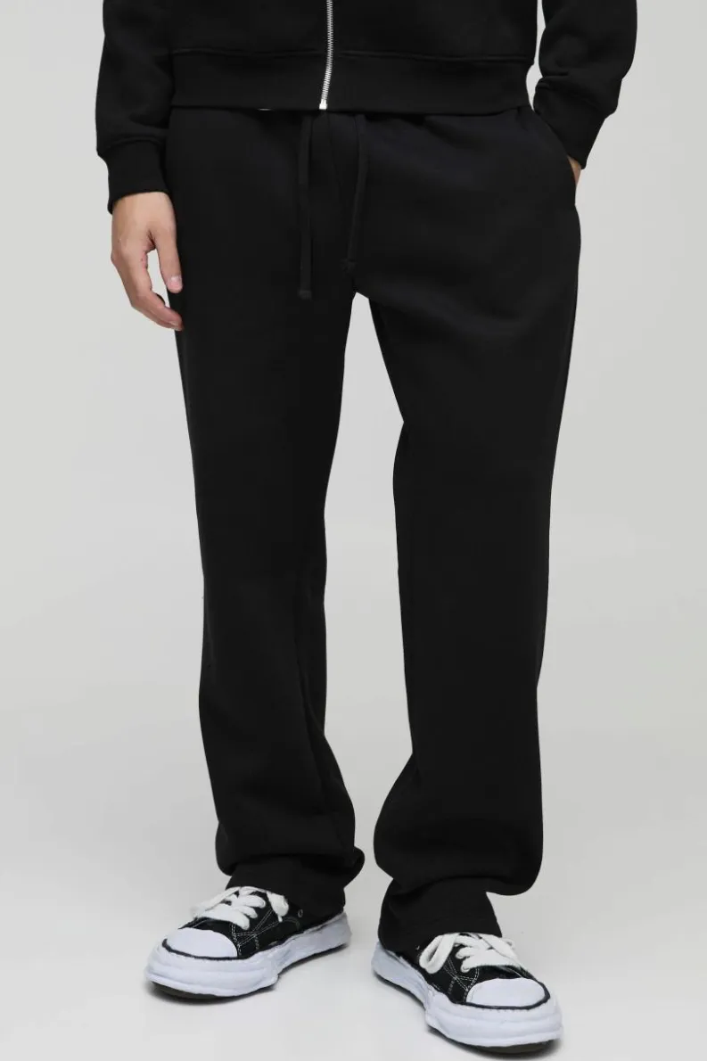 Store boohooMAN 330GSM Relaxed Fit Basic Jogger black