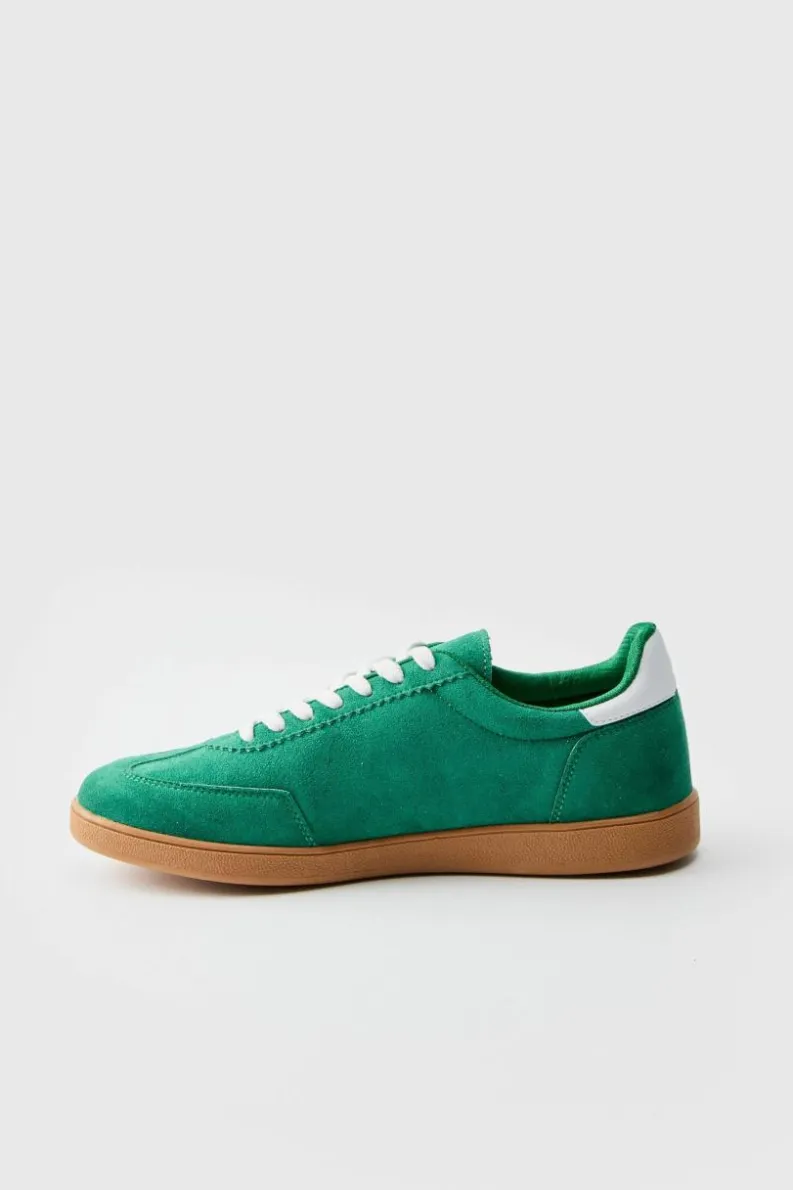 Fashion boohooMAN Gum Sole Trainer In green
