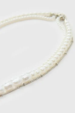 Hot boohooMAN Layered Cross Necklace With Pearls silver