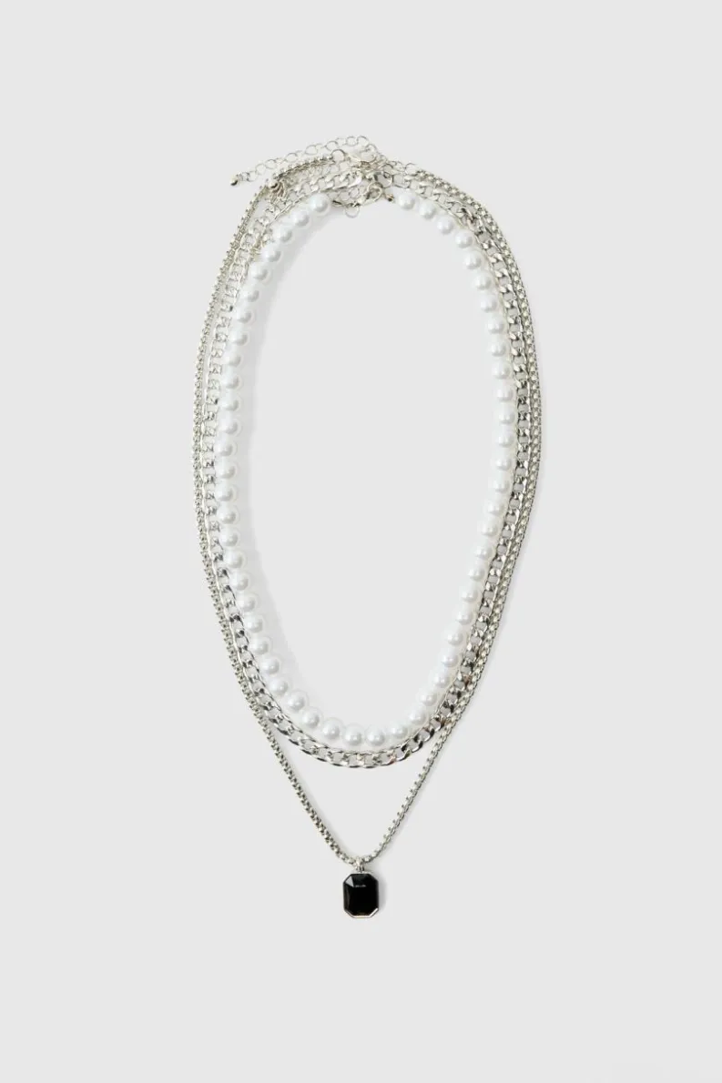 Flash Sale boohooMAN Layered Gem Pendant Necklace silver