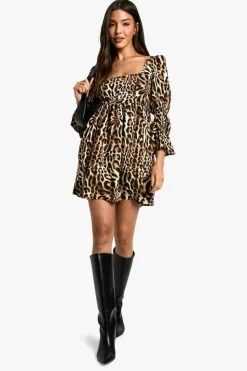 Sale boohoo Leopard Gathered Puff Sleeve Smock Dress brown
