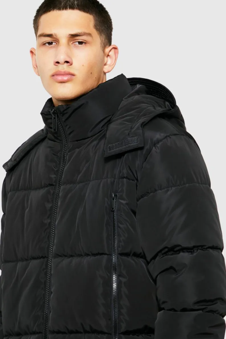 Store boohooMAN Longline Duvet Puffer in black
