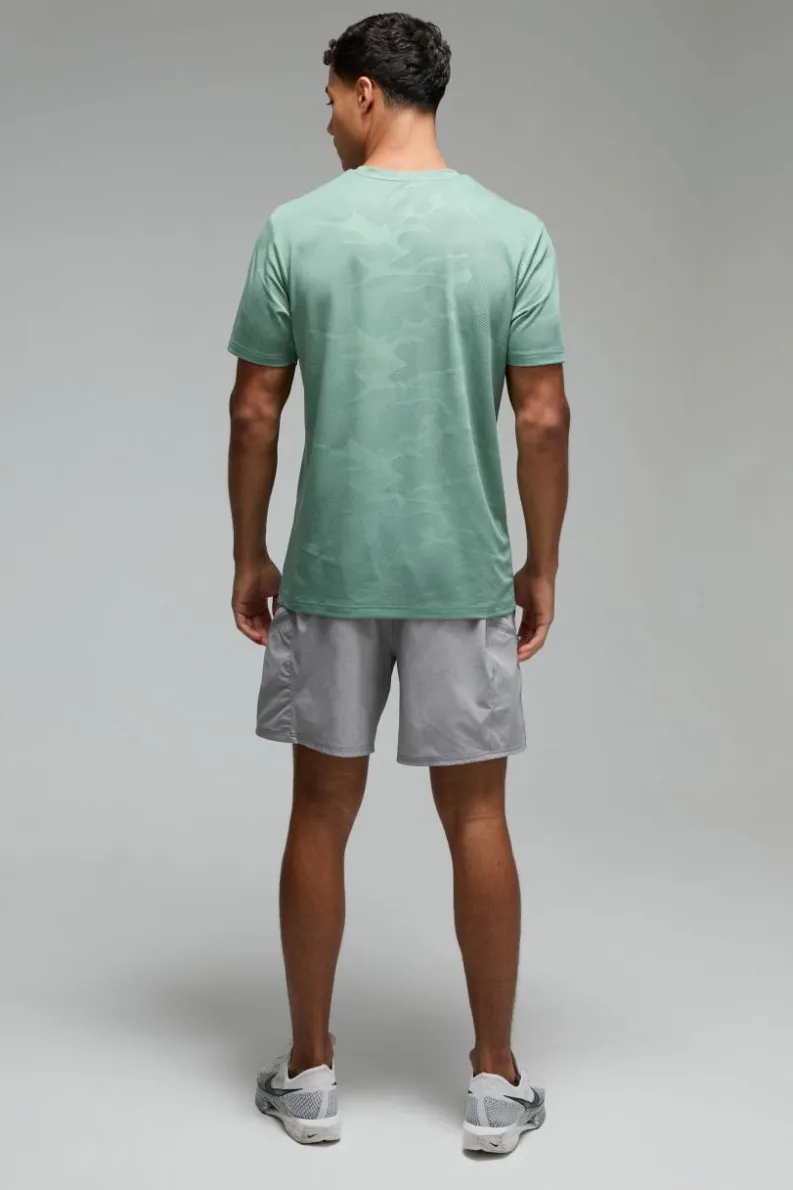 Cheap boohooMAN Man Active Camo Jacquard Regular Fit T-shirt khaki