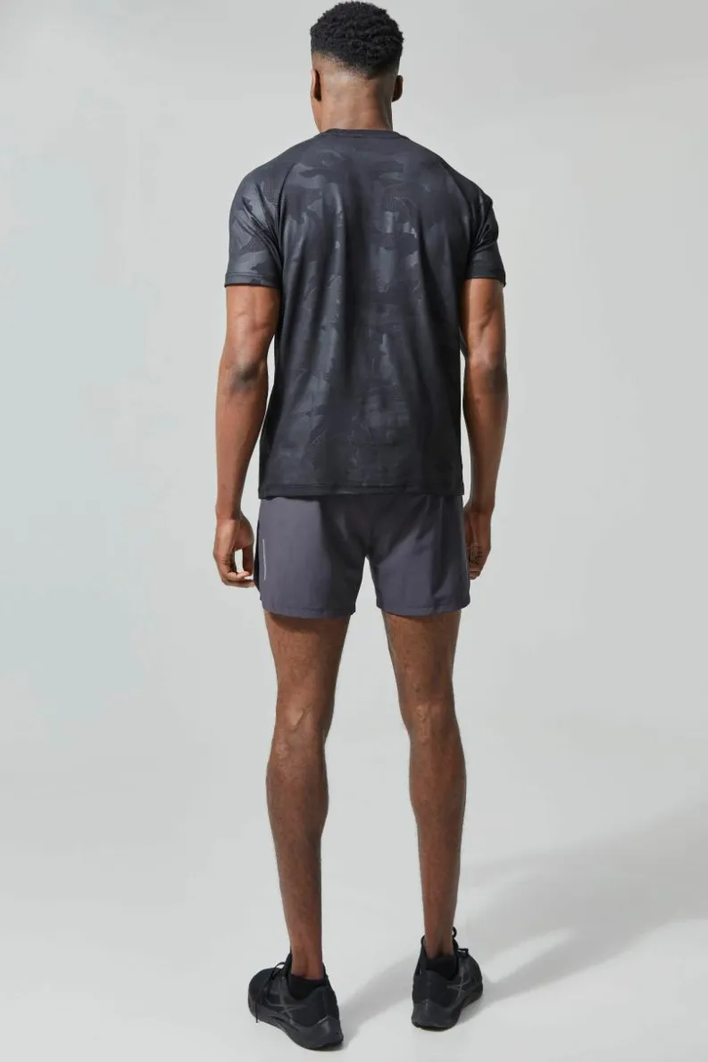 Discount boohooMAN Man Active Camo Raglan Performance T-shirt black