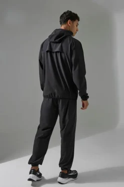 Outlet boohooMAN Man Active Cuffed Hem Regular Fit Jogger black