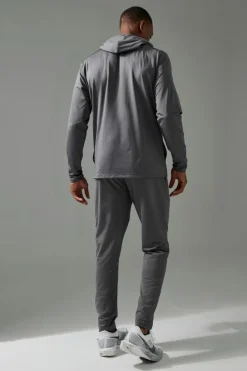 Cheap boohooMAN Man Active Fleece Back Performance Tapered Jogger charcoal