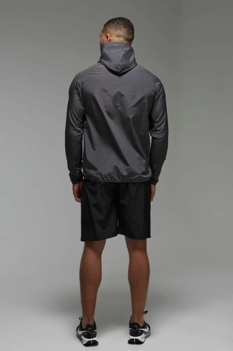 Sale boohooMAN Man Active Gym Colour Block Regular Fit Windbreaker charcoal