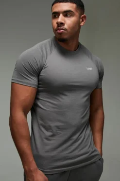 Outlet boohooMAN Man Active Gym Raglan T-shirt charcoal