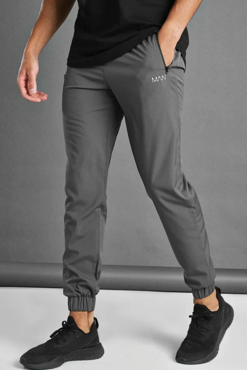 Sale boohooMAN Man Active Gym Tapered Jogger charcoal