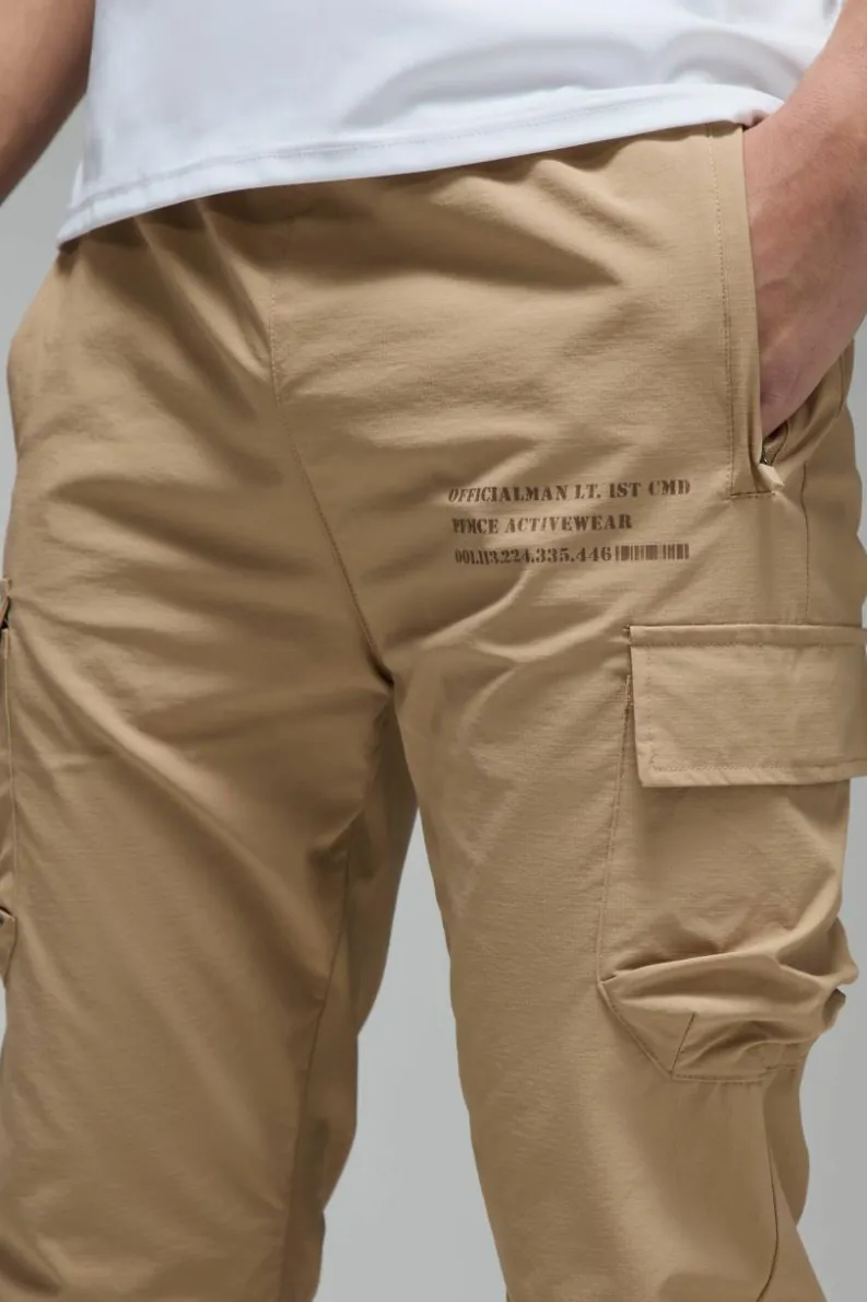 Outlet boohooMAN Man Active Gym Technical Cargo Jogger beige
