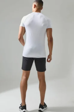 Cheap boohooMAN Man Active Lightweight Essentials Gym Muscle Fit Raglan T-shirt white