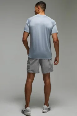 Flash Sale boohooMAN Man Active Lightweight Essentials Gym Raglan T-shirt light grey
