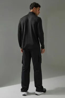Online boohooMAN Man Active Lightweight Performance 1/4 Zip black