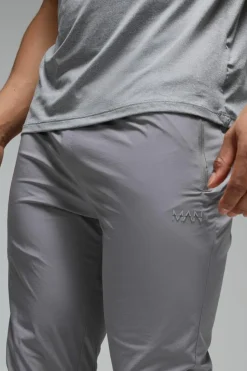 Flash Sale boohooMAN Man Active Lightweight Plain Tapered Track Pant grey