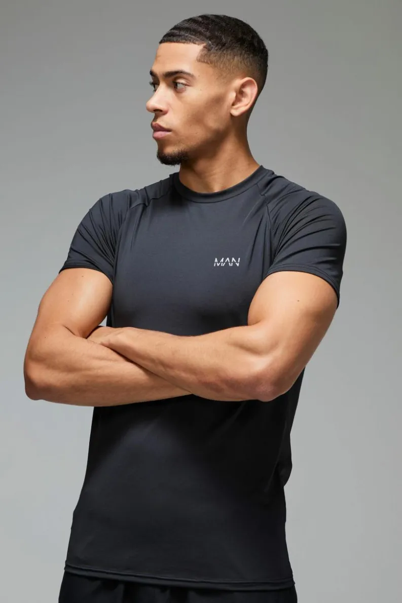 Cheap boohooMAN Man Active Muscle Fit Raglan Performance T-shirt 2 Pack multi
