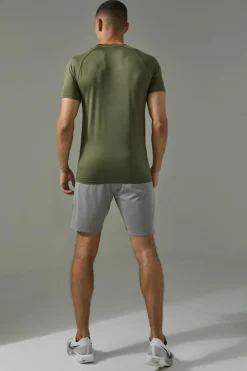 Best boohooMAN Man Active Muscle Fit T-shirt khaki