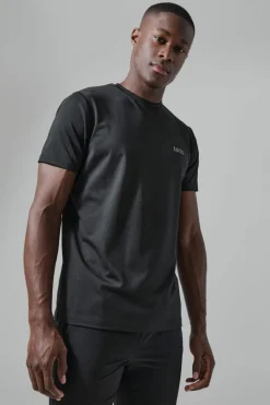 Outlet boohooMAN Man Active Performance Gym Regular Fit T-Shirt black