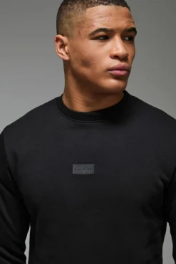 Best boohooMAN Man Active Regular Fit Badge Sweatshirt black