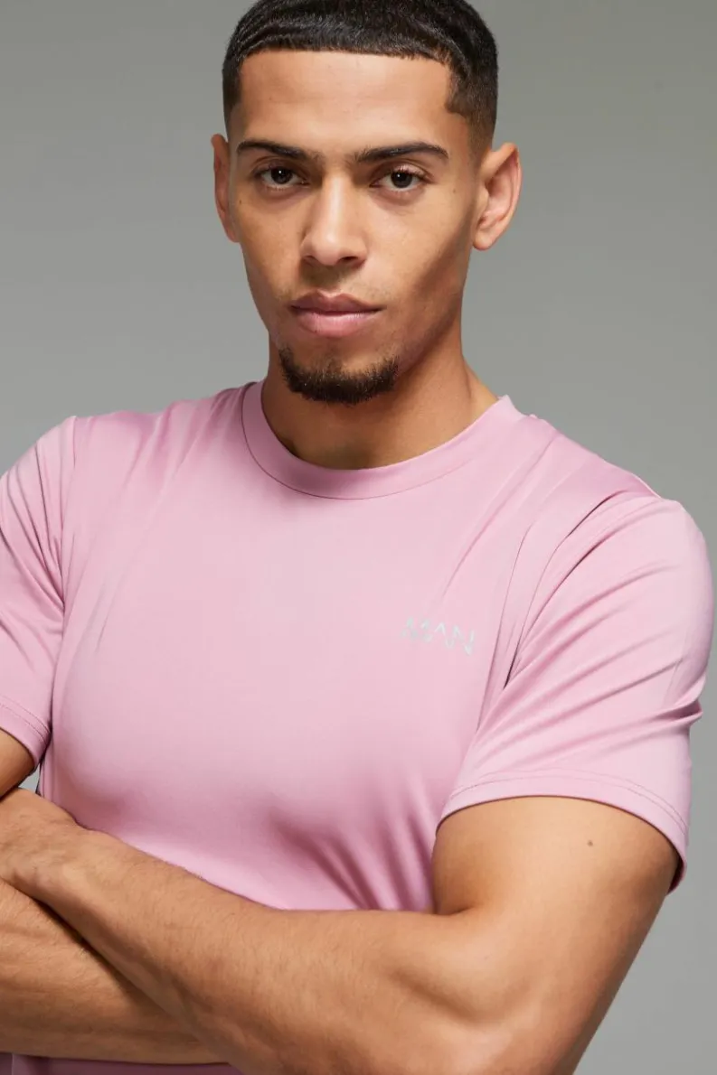 Cheap boohooMAN Man Active Regular Fit Performance T-shirt pink