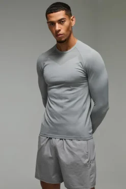 New boohooMAN Man Active Seamless Base Layer Top light grey