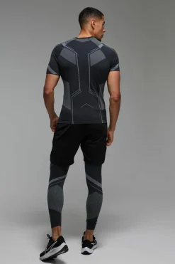 Best boohooMAN Man Active Seamless Muscle Fit T-shirt black