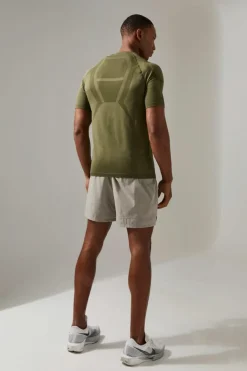 Hot boohooMAN Man Active Seamless Muscle Fit T-shirt khaki