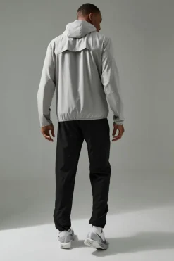 Flash Sale boohooMAN Man Active Shower Resist Ventilated Windbreaker grey