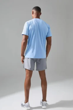 Best Sale boohooMAN Man Active Stretch Woven Regular Fit 7inch Gym Short light grey