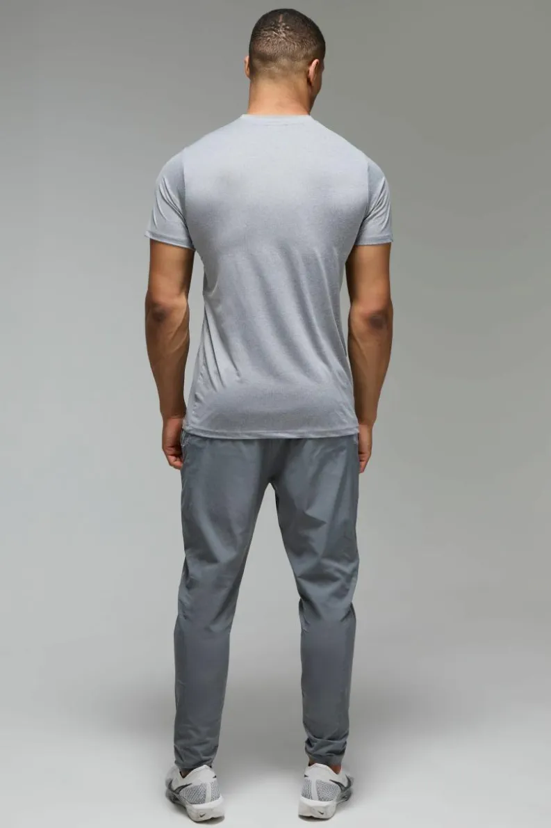 Discount boohooMAN Man Active Stretch Woven Tapered Joggers charcoal
