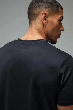 Shop boohooMAN Man Active Sweat-Wicking Gym Performance T-Shirt black