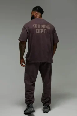 Hot boohooMAN Man Active Training Dept. Oversized Washed T-shirt chocolate